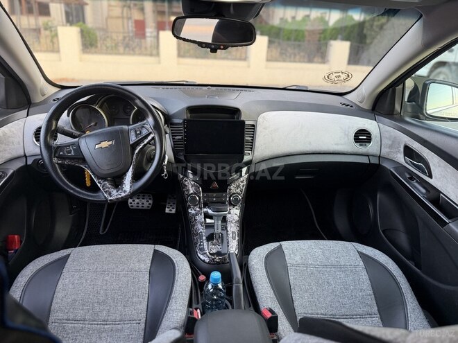 Chevrolet Cruze-7