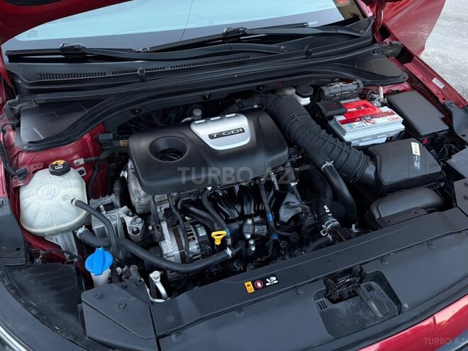 Hyundai Elantra-10