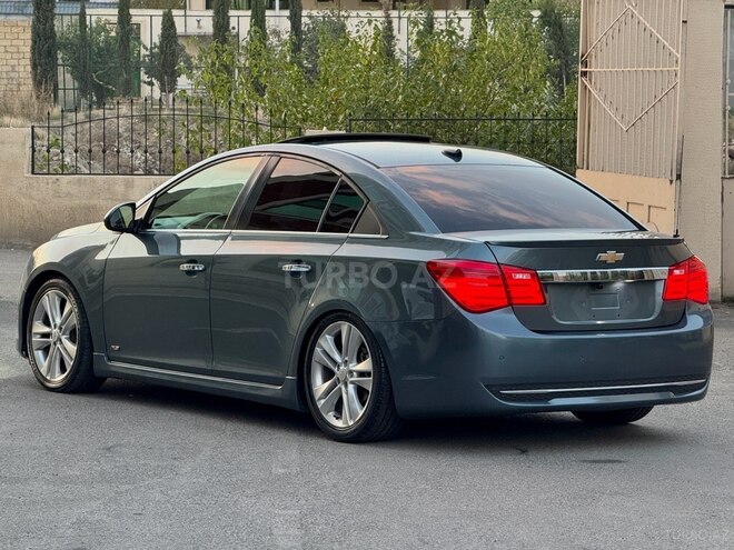 Chevrolet Cruze-6