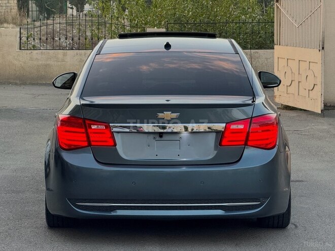Chevrolet Cruze-8