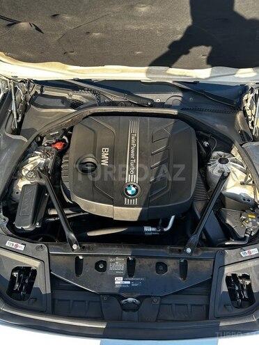 BMW 520d-12