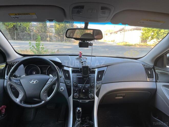 Hyundai Sonata-3