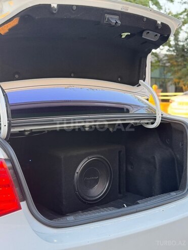 Chevrolet Cruze-9