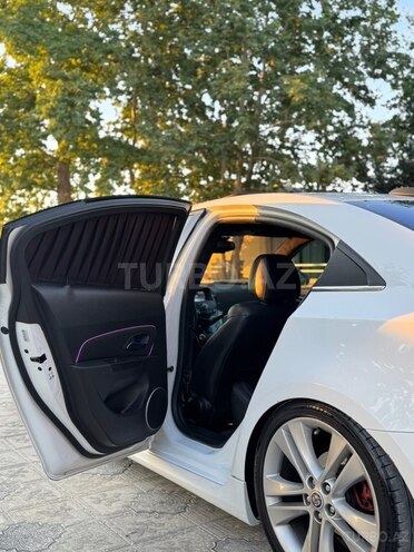 Chevrolet Cruze-8