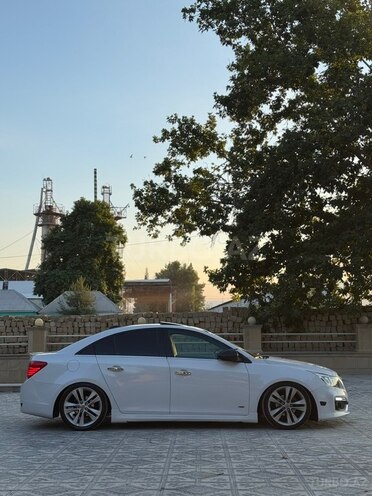 Chevrolet Cruze-5
