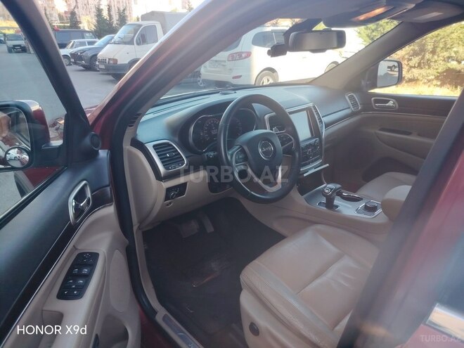 Jeep Grand Cherokee-10