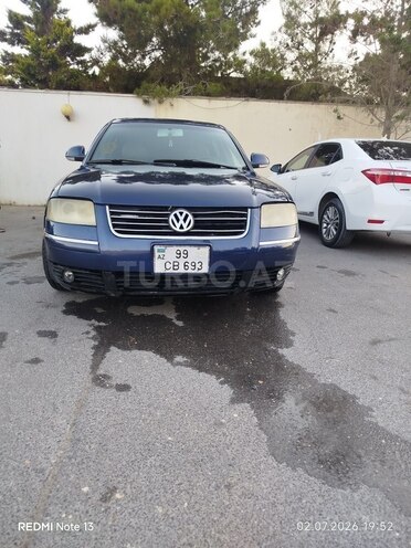 Volkswagen Passat-1