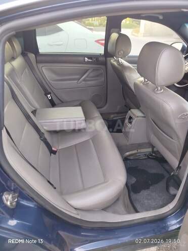 Volkswagen Passat-7
