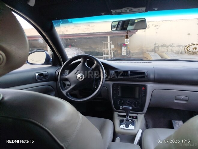 Volkswagen Passat-3