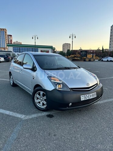 Toyota Prius-2