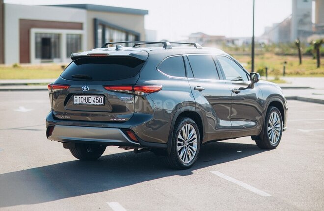 Toyota Highlander-11