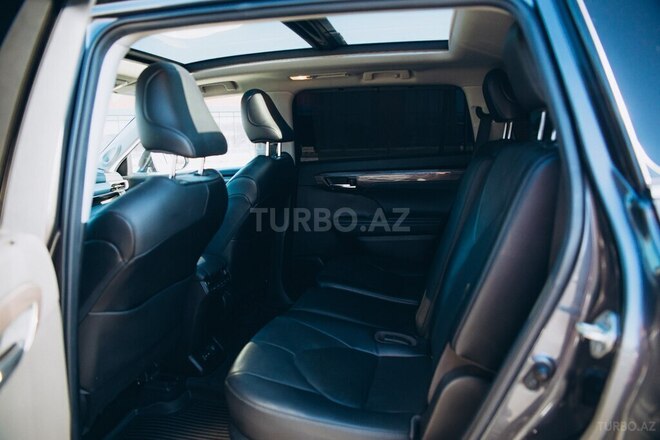 Toyota Highlander-21
