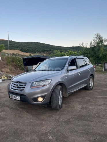 Hyundai Santa Fe-4