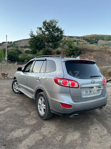 Hyundai Santa Fe-2