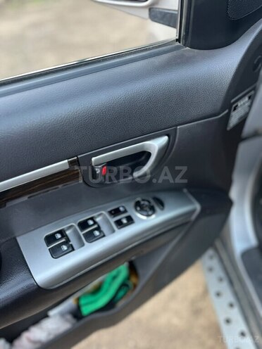 Hyundai Santa Fe-10