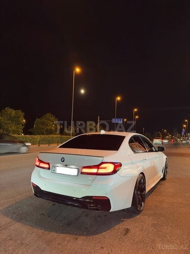 BMW 530e-4