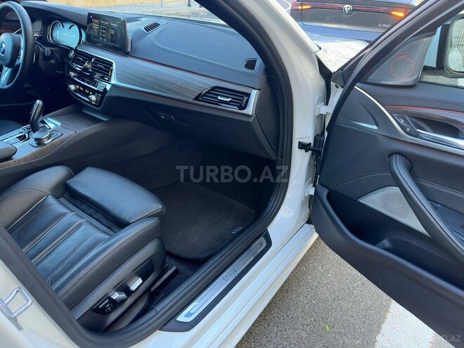 BMW 530e-9
