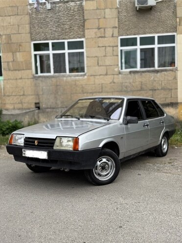 LADA (VAZ) 21099-1