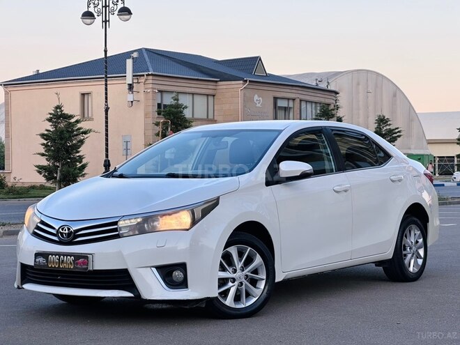 Toyota Corolla-6
