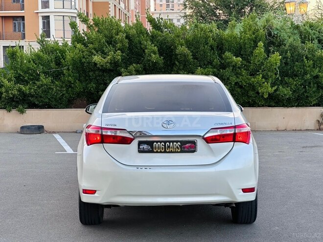 Toyota Corolla-24