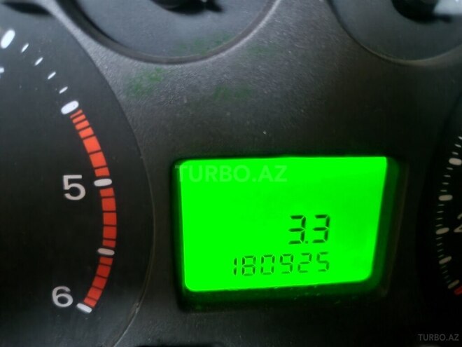 Ford Transit-15