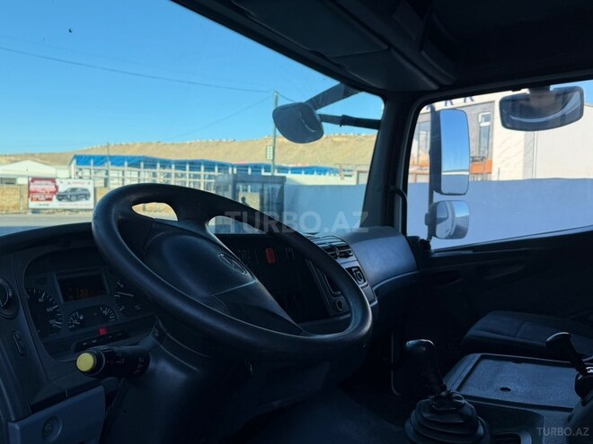 Mercedes Atego 818-3