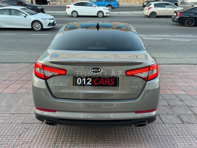 Kia Optima-6