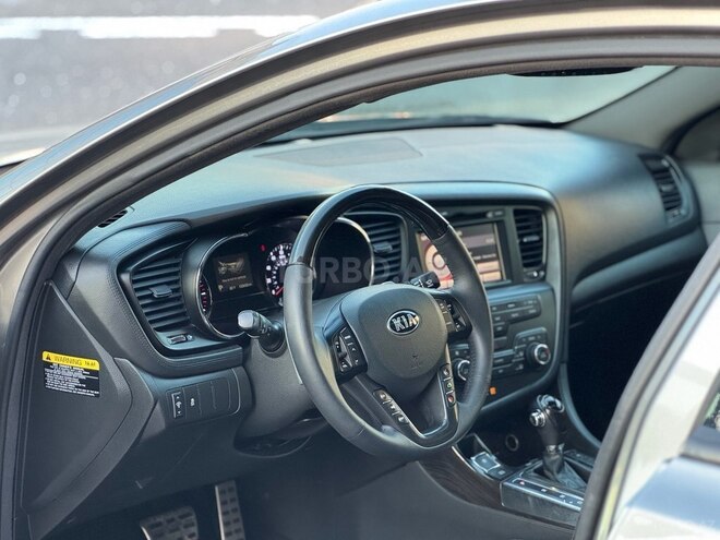 Kia Optima-11