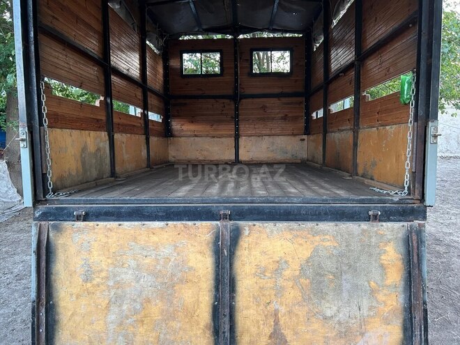 GAZ GAZel (3302-18)-11