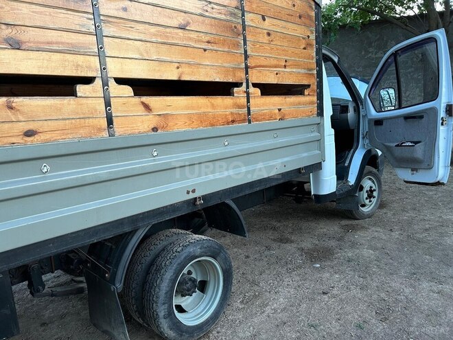 GAZ GAZel (3302-18)-12