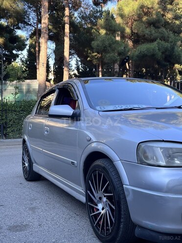 Opel Astra-4