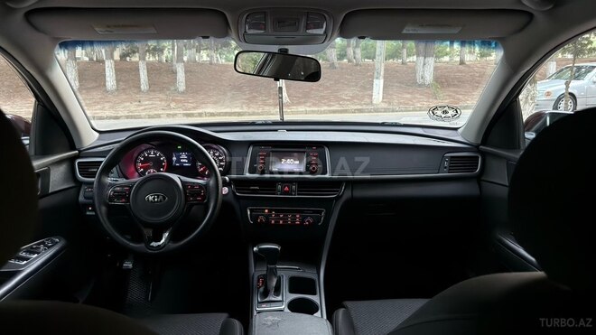 Kia Optima-11