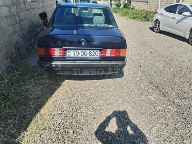 Mercedes 190-3