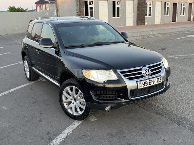 Volkswagen Touareg-2