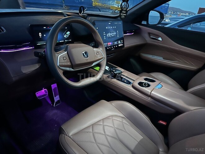 Changan Uni-Z-7