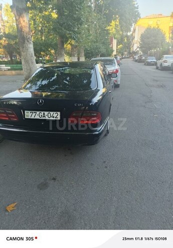 Mercedes E 220-15