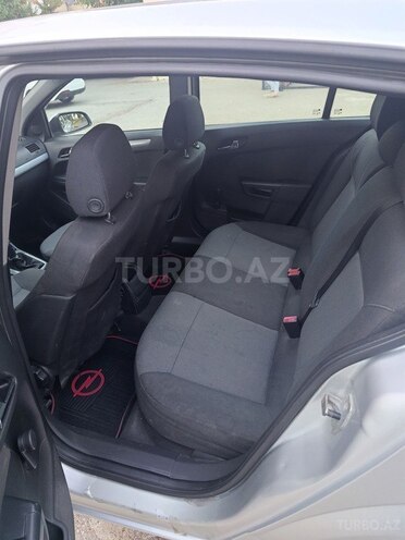 Opel Astra-4