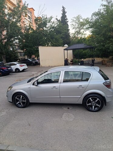 Opel Astra-10