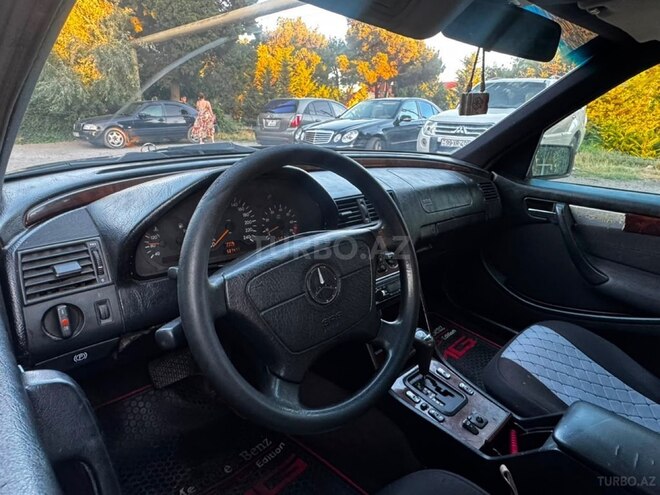 Mercedes C 180-3