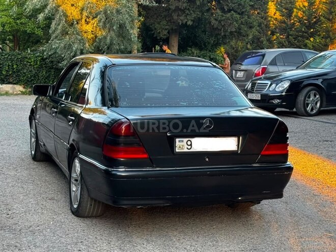 Mercedes C 180-4