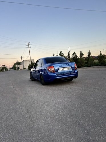 LADA (VAZ) Granta-5