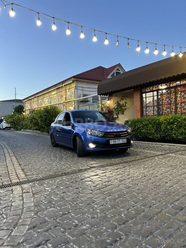 LADA (VAZ) Granta-11