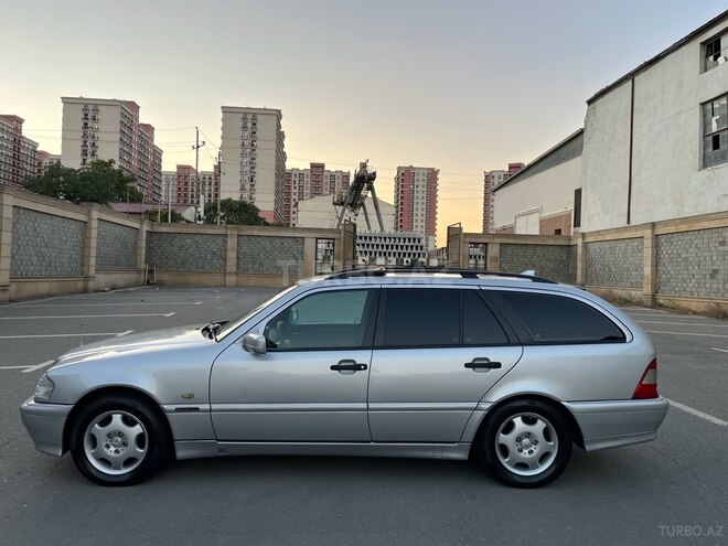 Mercedes C 220-7