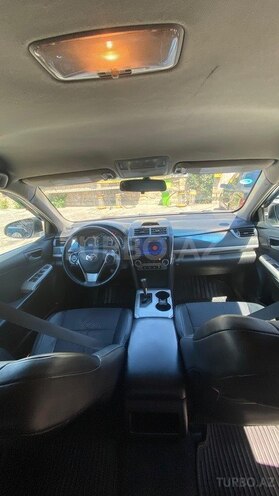 Toyota Camry-10