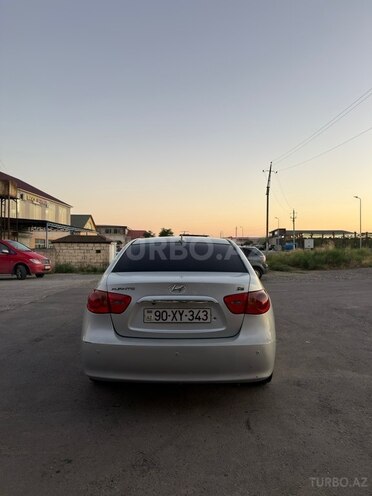 Hyundai Avante-5