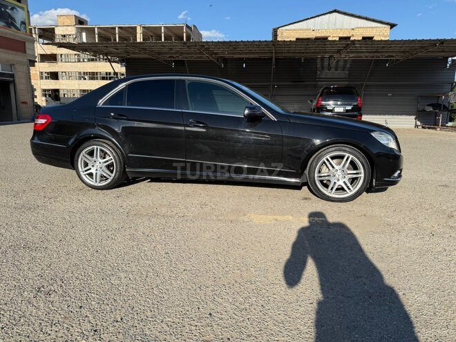 Mercedes E 300-3