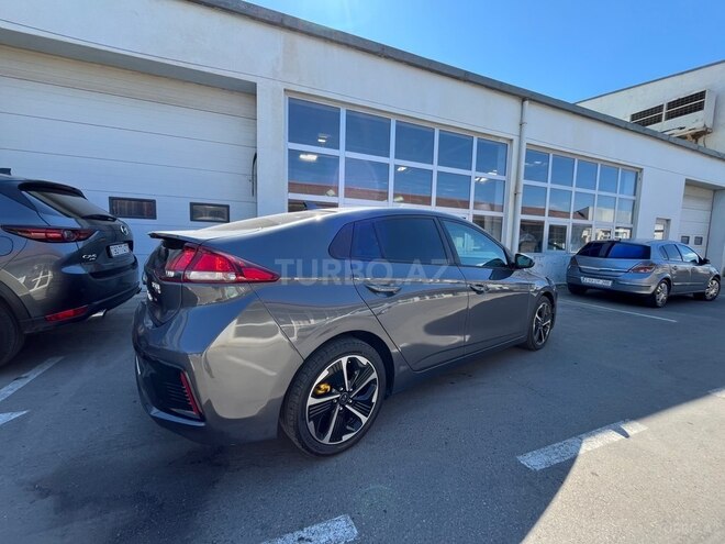 Hyundai IONIQ-9