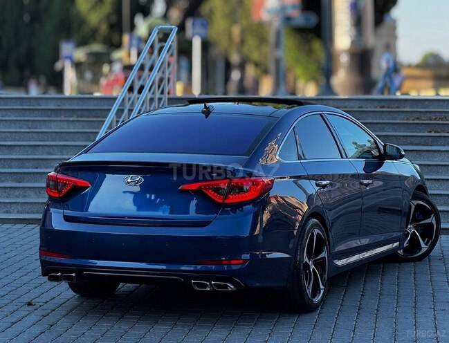 Hyundai Sonata-6