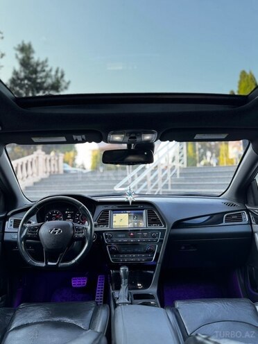 Hyundai Sonata-8