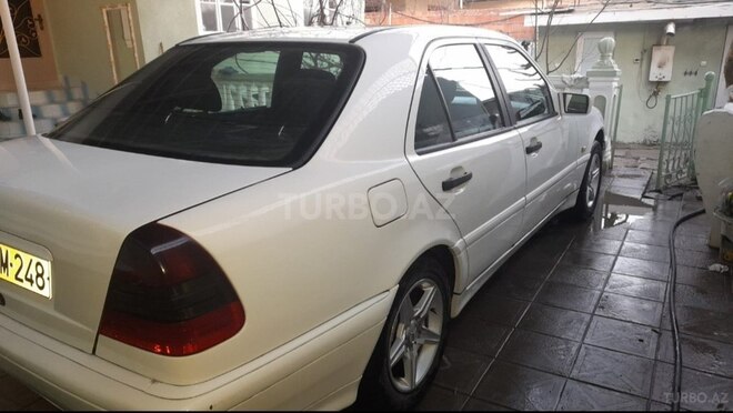 Mercedes C 180-2